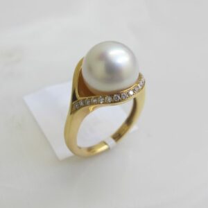 Ring Bicolor mit Perle und Brillant